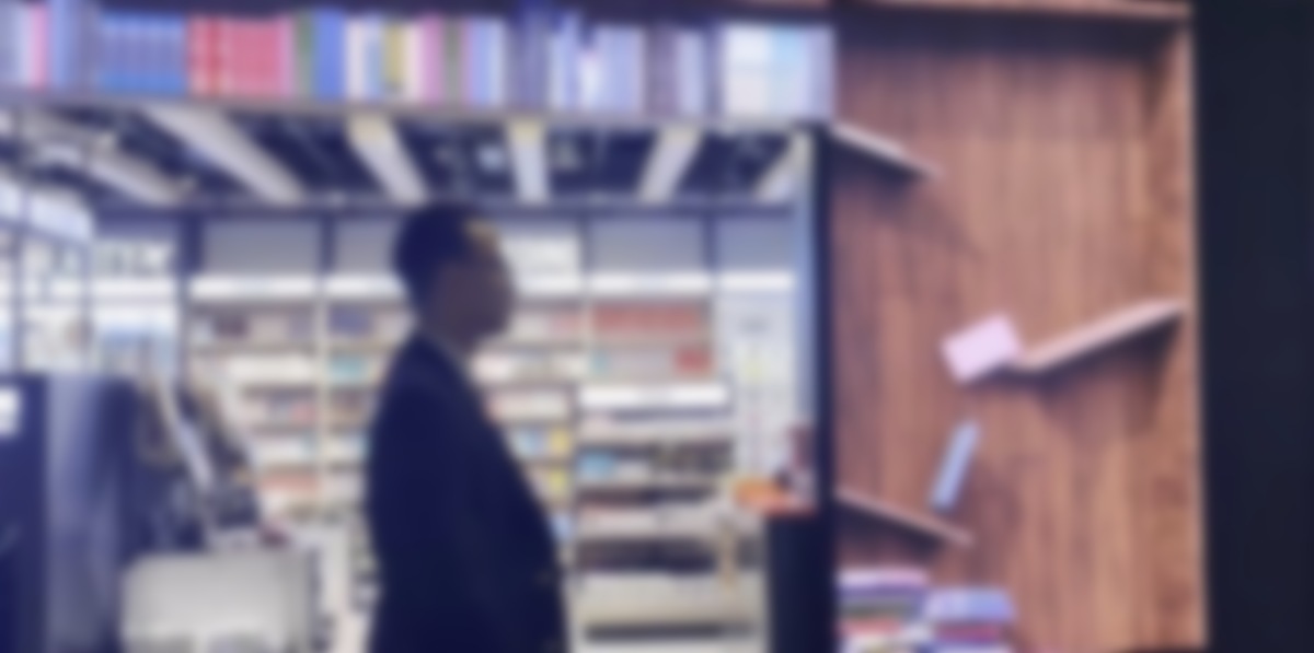 Books Tumble Off Shelf On This Great LED Retail Facade At Qatar’s Flashy New Airport