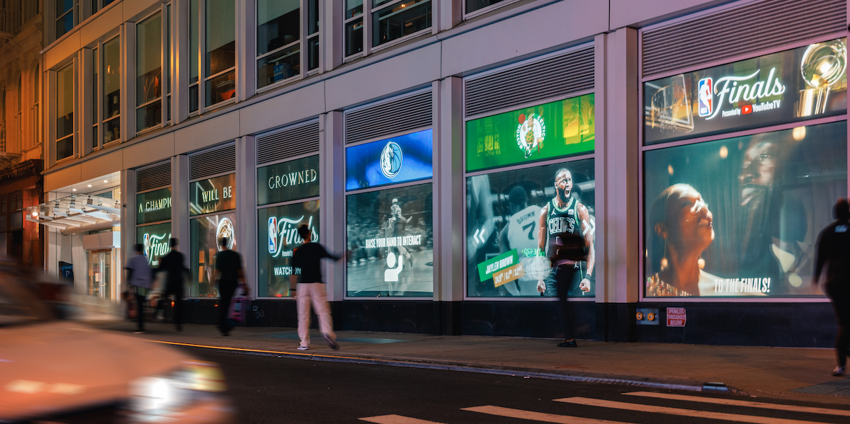 Projection In SOHO NYC Building’s Windows Celebrate And Market NBA Finals
