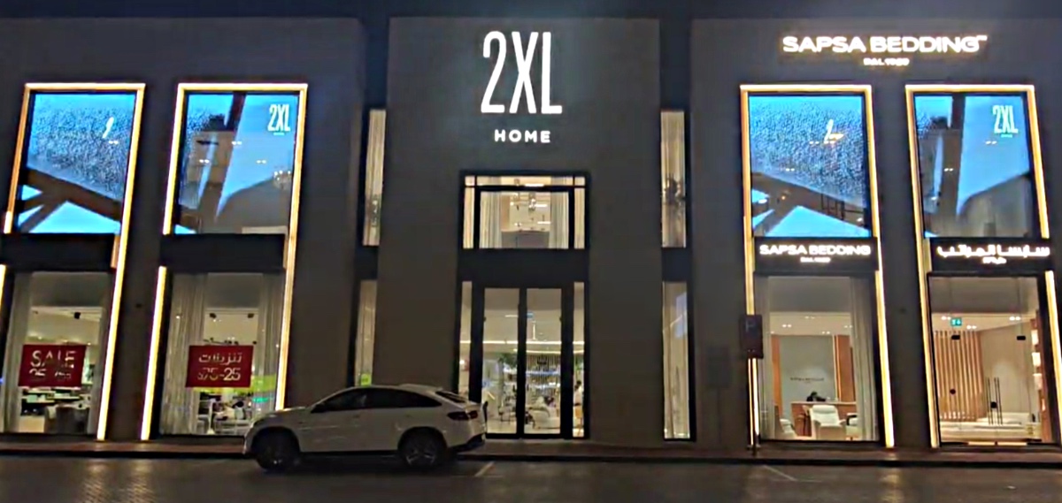 Dubai Retailer Lines Store’s Upper-Level With Semi-Transparent LED Display Tech