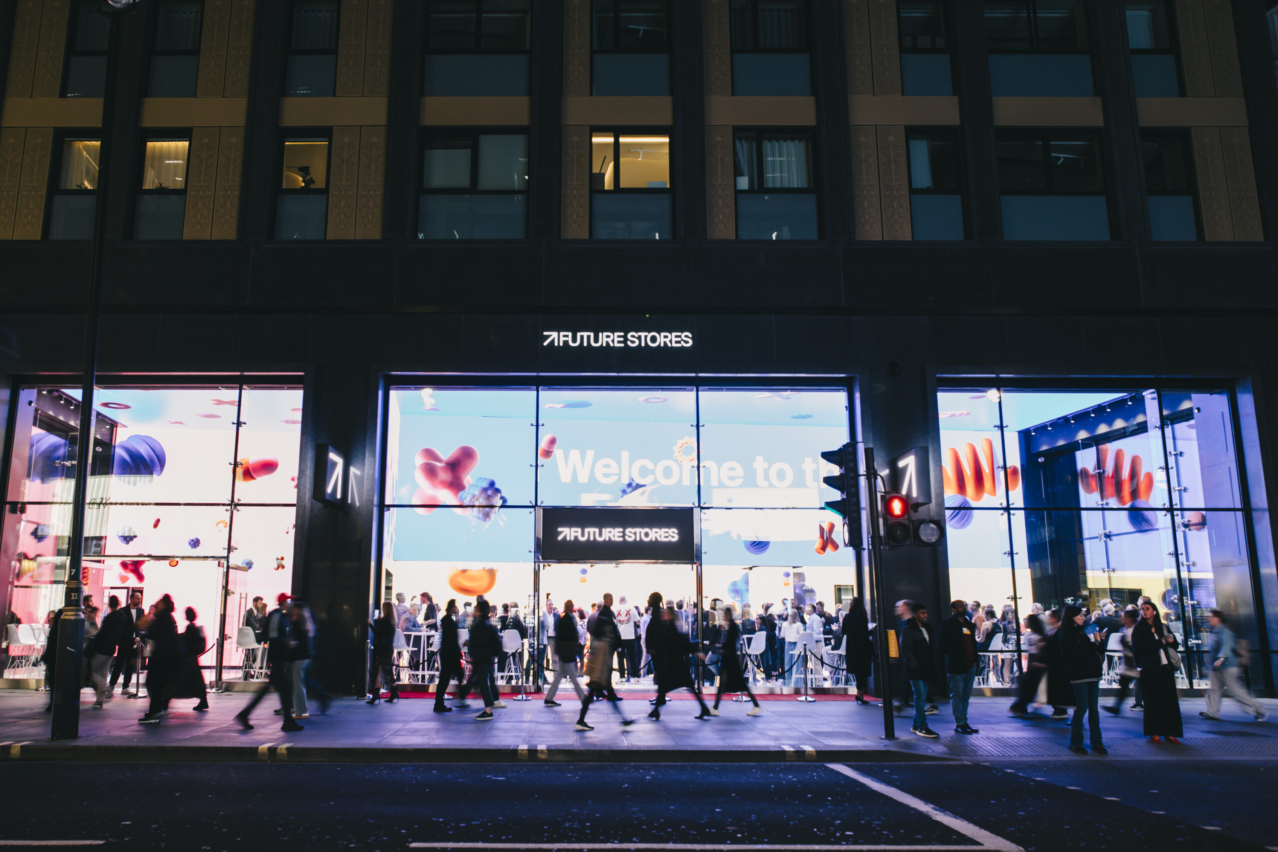Future Stores Opens Up In London; Almost 1,900 Fine-Pitch LED Cabinets On Walls And Ceiling