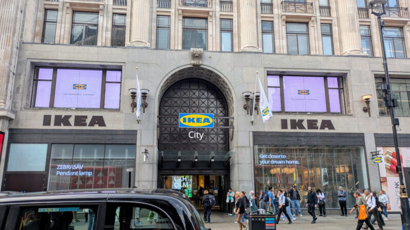 Ikea on London's Oxford Street (Image: invidis)