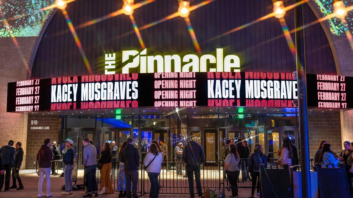 Nashville’s New Concert Hall Features SNA Display LED Banner - The Pinnacle at Nashville Yards (Image: SNA Displays) The Pinnacle at Nashville Yards (Image: SNA Displays)