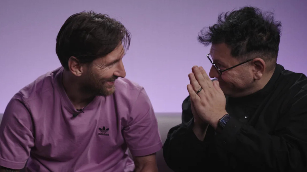 Refik Anadol Turns Lionel Messi’s Iconic Goal into AI-Powered Art - Lionel Messi (left) an Refik Anadol (Image: A Goal in Life/Inter Miami CF Foundation) Lionel Messi (left) an Refik Anadol (Image: A Goal in Life/Inter Miami CF Foundation)