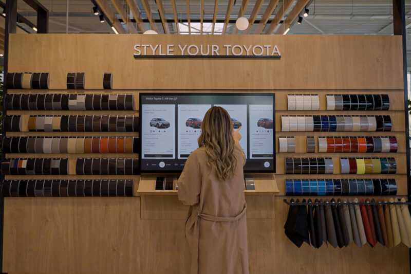 Samsung touch displays at Toyota dealerships (Image: Samsung)
