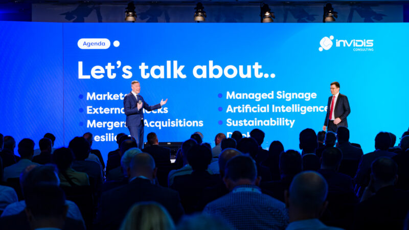 invidis' Florian Rotberg and Stefan Schicker presenting at DSS 2025 (Image: invidis)