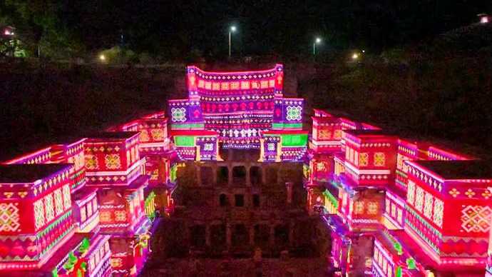 Christie Projectors Drive Projection Mapping Show At UNESCO Stepwell In India (Image: Aura Bright Light)